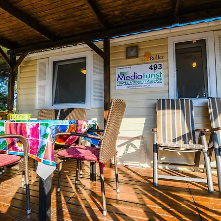 Media Mobile Homes In Brioni Sunny פארק נופש 2*