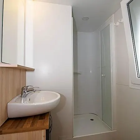 Media Mobile Homes In Brioni Sunny بولا