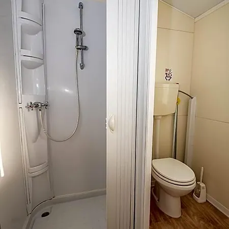 Media Mobile Homes In Brioni Sunny منتزه العطل بولا