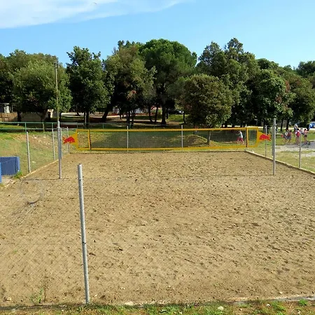 Üdülőpark Media Mobile Homes In Brioni Sunny
