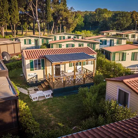 Üdülőpark Media Mobile Homes In Brioni Sunny