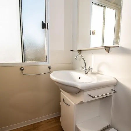 홀리데이파크 Media Mobile Homes In Brioni Sunny 2*