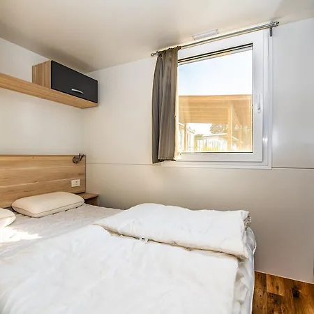 Media Mobile Homes In Brioni Sunny Parque de vacaciones