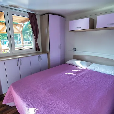 منتزه العطل Media Mobile Homes In Brioni Sunny بولا