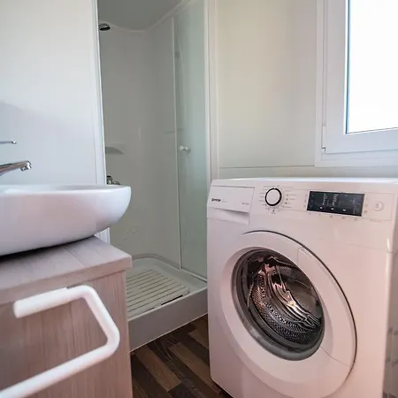 Media Mobile Homes In Brioni Sunny 홀리데이파크