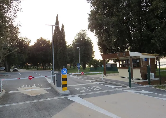 Parque de vacaciones Media Mobile Homes In Brioni Sunny Pula
