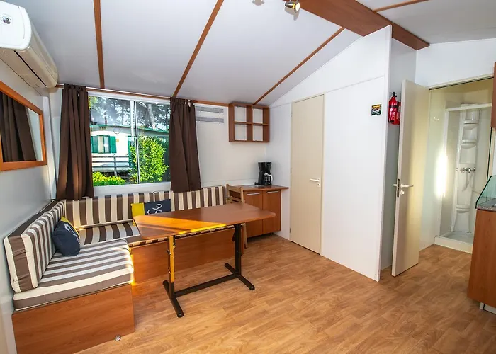 Media Mobile Homes In Brioni Sunny Pula