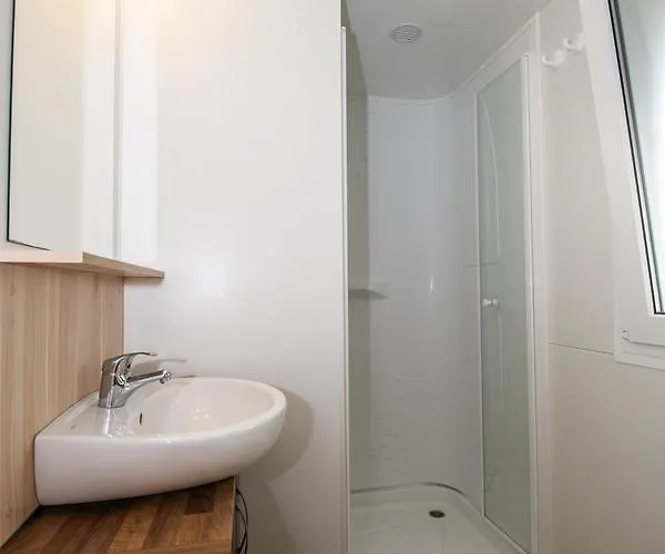 Media Mobile Homes In Brioni Sunny Holiday park 2*