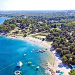 Media Mobile Homes In Brioni Sunny بولا