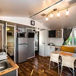منتزه العطل Media Mobile Homes In Brioni Sunny