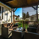 Media Mobile Homes In Brioni Sunny منتزه العطل بولا