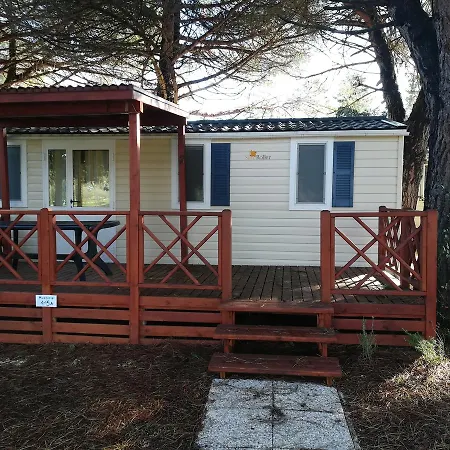 Media Mobile Homes In Brioni Sunny 2* بولا